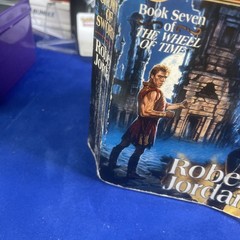 A Crown of Swords Book 7 Wheel of Time by Robert Jordan 1st Ed Printing Soft
