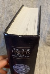 The New Unger’s Bible Dictionary Hardcover CLEAN