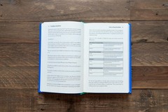 The Bible Made Easy: Understand and Live the Message of Scripture