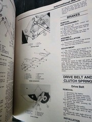 Chilton 7057 Tractor Repair Manual 8hp-30 PTOhp 1960 & Later Lawn Garden Utility