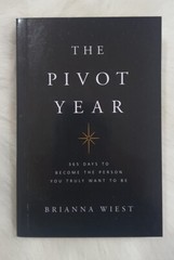 The Pivot Year: 365 Days To Become The Person You Truly Want To Be USA Stock