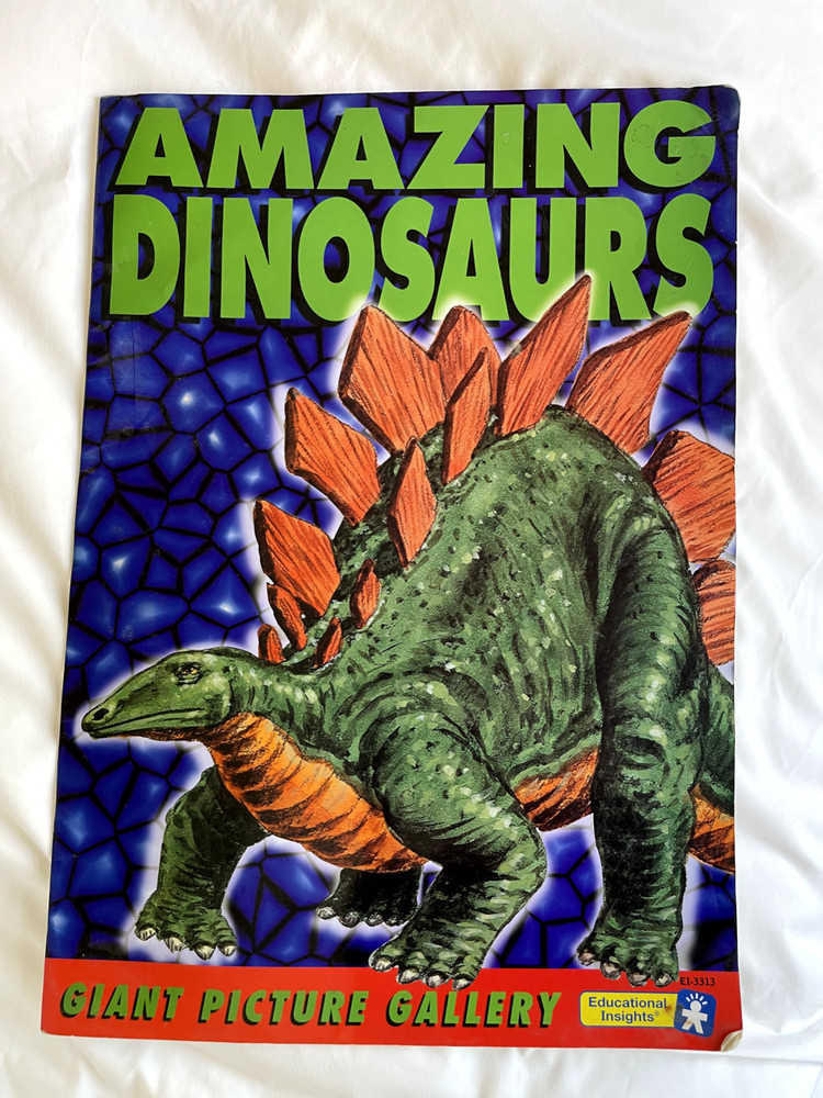 Amazing Dinosaurs (Giant Step Picture Library)