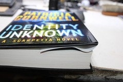 Identity Unknown; Kay Scarpetta – 9781538770382, Cornwell, hardcover, new
