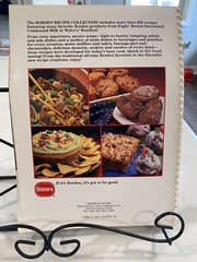 Borden Recipe Collection 1982 cookbook 96 pages