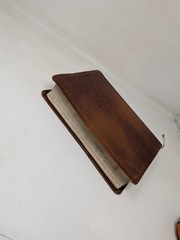 The Ryrie Study Bible NIV Brown Cowhide Leather Red Letter Moody 1986 80s VTG
