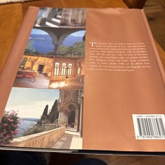 Villas on the Lakes : Orta, Maggiore, Como, Garda Hardcover
