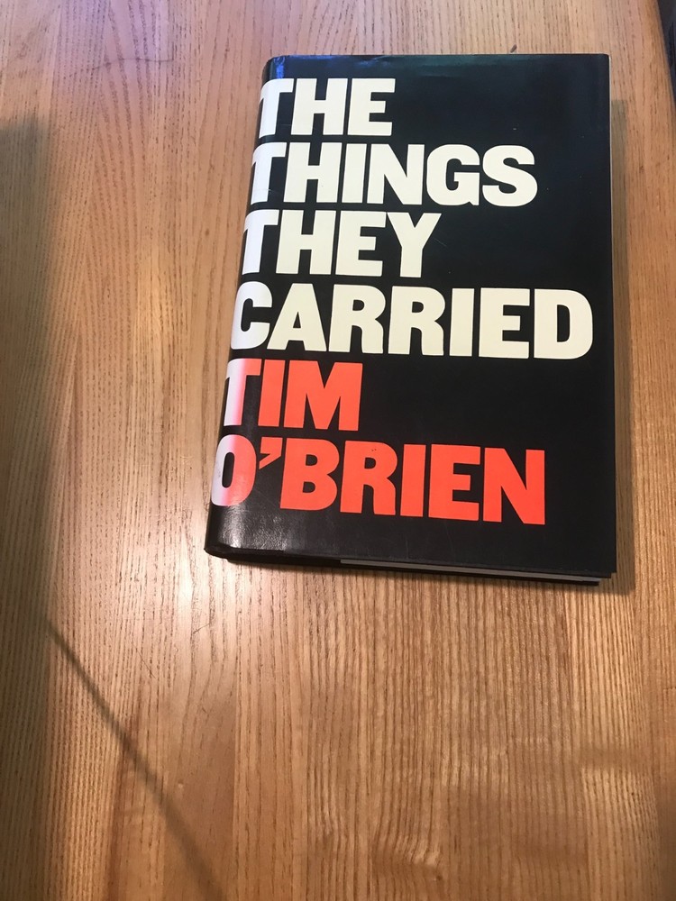 The Things They Carried by Tim O’Brien. First Edition. Near Fine.