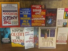 Lot of 20 PSYCHOLOGY SELF HELP ESTEEM THERAPY RECOVERY INSPIRE Book MIX*UNSORTED