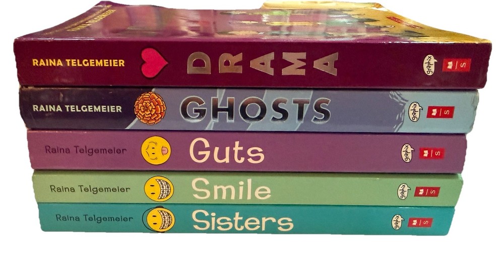 Raina Telgemeier Collection Box Set Lot 5 PBs Smile Drama Sisters Ghosts Guts