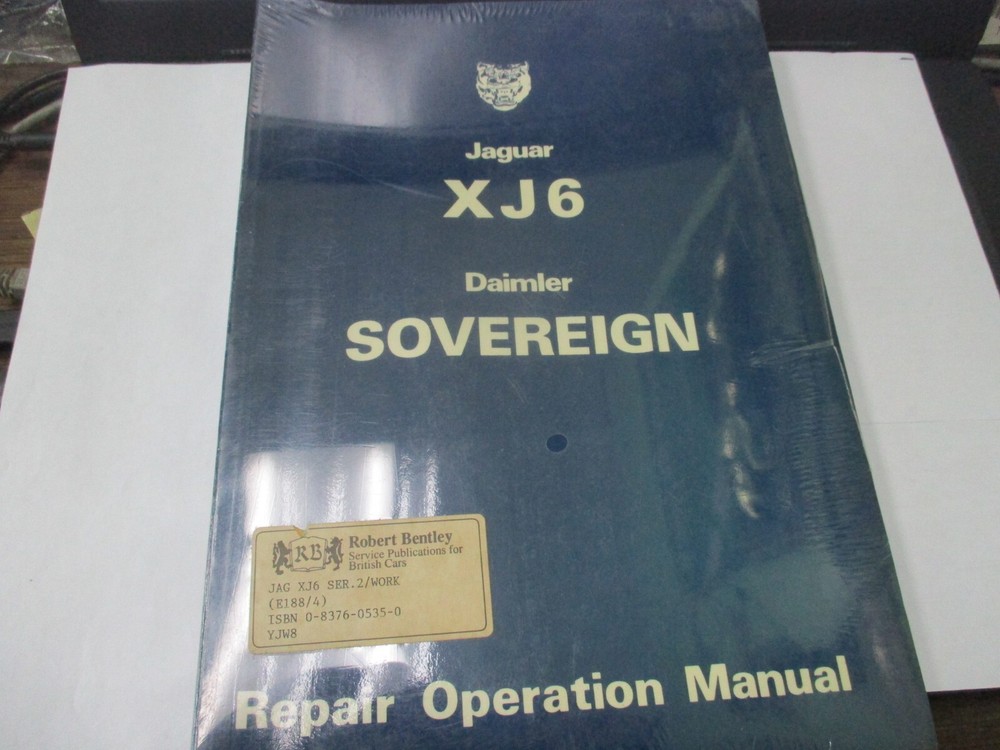 Jaguar XJ6 series II, 1974-1979 workshop book, Bentley Press still wrapped YJW8