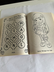 Strawberry Shortcake Coloring Book 400 Pages of Fun Sparkle and Shine