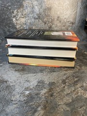 3 Bernard Cornwell Hardback Books – Heretic, Vagabond, Sharpe’s Fortress