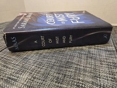 A Court of Mist and Fury (A Court of Thorns and Roses, 2) by Maas