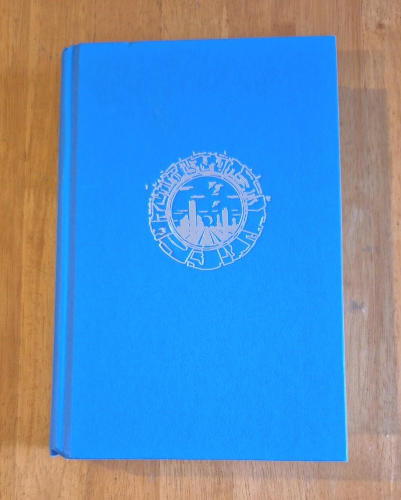 Tailored Realities by Brandon Sanderson (2025) Hardcover Book BRAND NEW