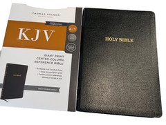 KJV Comfort Print Reference Giant Print Bible in Black Bonded Leather