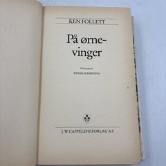 Pa orne Vinger Ken Follet – Hardcover HCDJ 1983