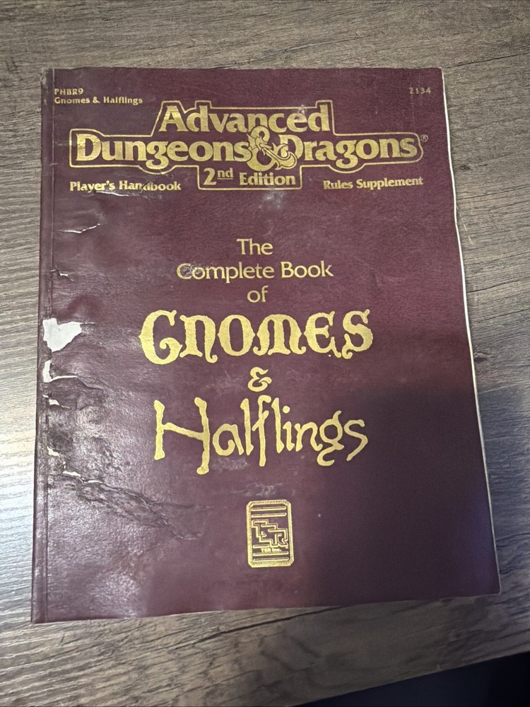Complete Book of Gnomes & Halflings AD&D 2nd Edition 2134 (1993, Softcover)