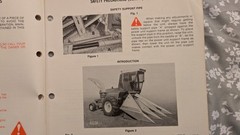 NEW IDEA 768 THREE ROW WIDE & NARROW CROP HEAD Operator’s Manual, PB, 40 Pages