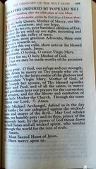 ANTIQUE CATHOLIC LATIN ENGLISH MISSAL; FINE BINDING; TLM BRIGHT GILT; CA.. 1962