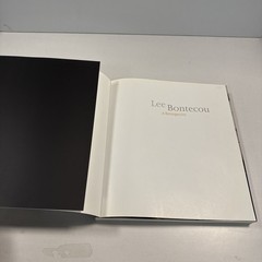 Lee Bontecou : A Retrospective [an exhibition catalogue] 2003 Softcover