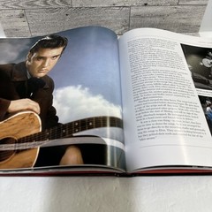 Elvis Life In Pictures by Michael Heatley 192 Pages * Damaged Corner*