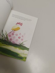 The MOST WONDERFUL EGG IN THE WORLD By Helme Heine, 1983