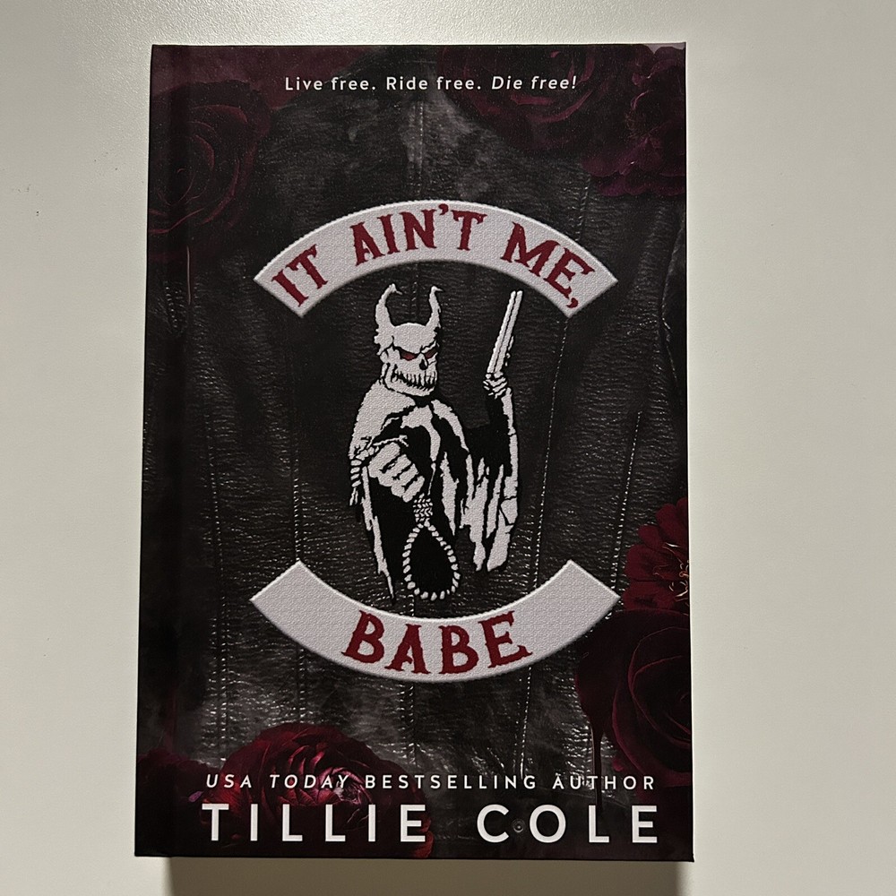 SIGNED: It Ain’t Me, Bade by Tillie Cole (Limited Special Signing Exclusive)