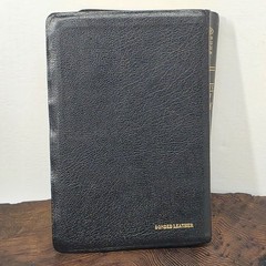 Nelson’s New King James Version 1997 Study Bible Black Bonded Leather #2885N