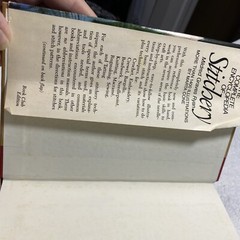 Vintage The Complete Encyclopedia of Stitchery by Mildred Graves Ryan 1979 HC DJ