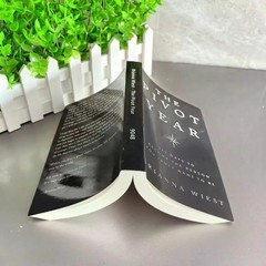 The Pivot Year:365 Days To Become The Person You Truly Ant To Be Paperback Book