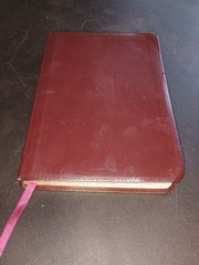 TYNDALE Slimline Reference Bible NLT Brown Cover Christ’s Words in Red 6″ x 8″