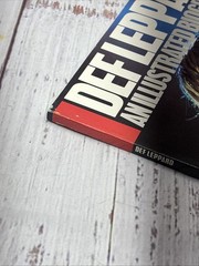Def Leppard: An Illustrated Biography Chris Welch 1984 Box B5
