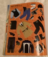 Usborne Activities 200 Stickers Dressing HEROES 2012 M Cullis EDC Publishing SC