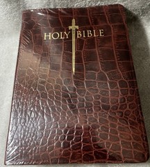 Whitaker House KJV Bible OT & NT Red letter Walnut Alligator Leather Sword NEW