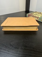 NCV Holy Bible Camel Bonded Leather Gold Gilt Edge Box ISBN 0-7180-0368-3 5295CL