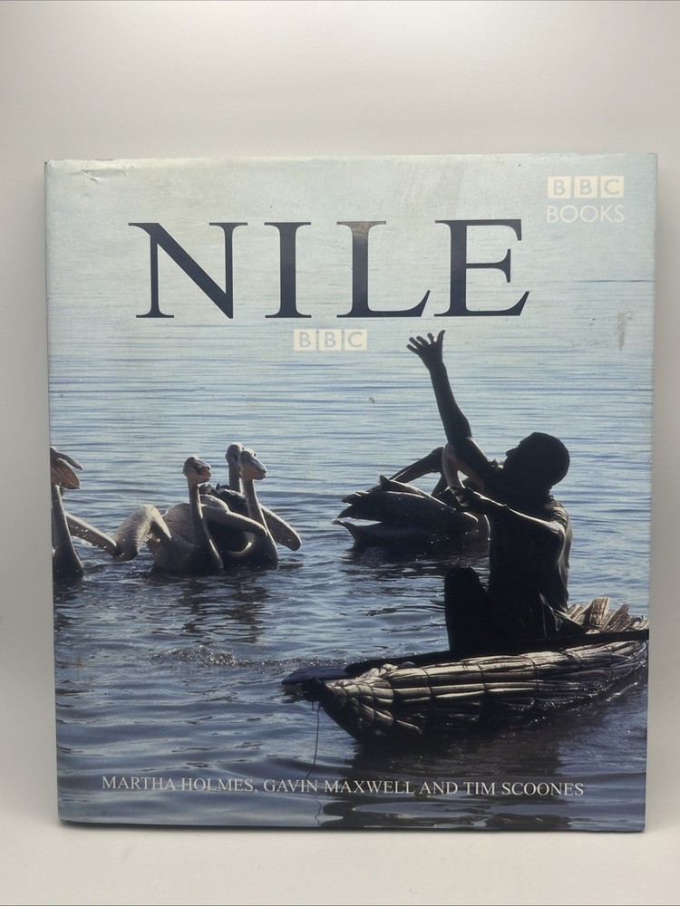 Nile by Martha Holmes, Tim Scoones (Hardcover Book) History, Travel, Nature