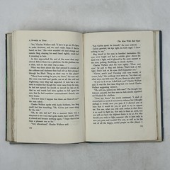 A WRINKLE IN TIME Madeleine L’Engle 1962 1st Ed HC DJ Vintage Blue BCE