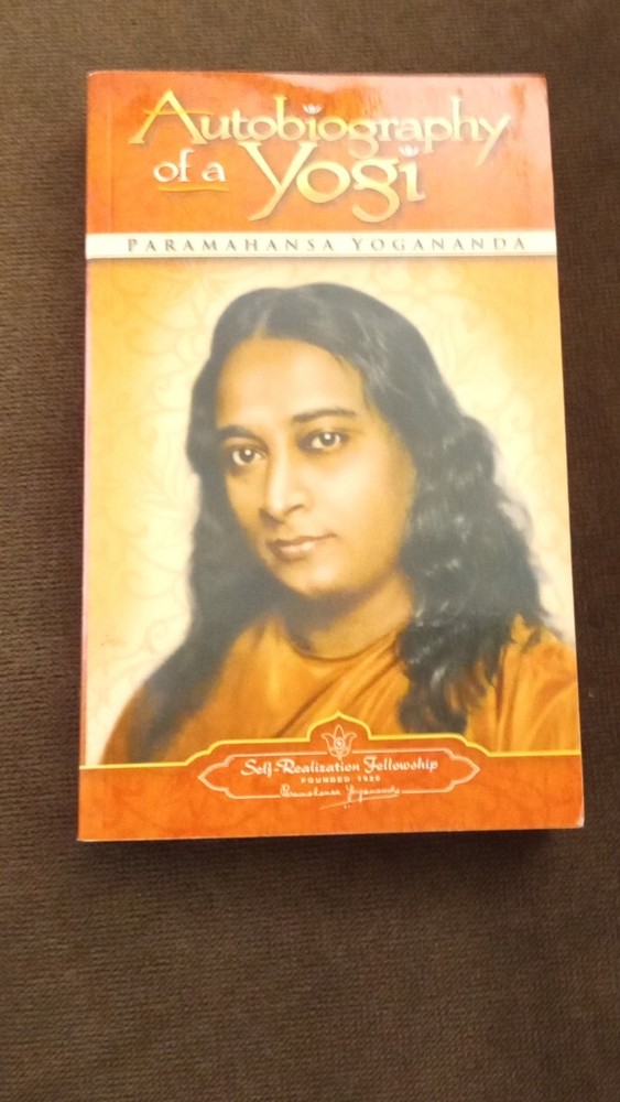 Autobiography of a Yogi by Paramahansa Yogananda Trade PB Self-Realization 1993…