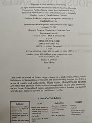 House of Leaves : The Remastered Full-Color Edition by Mark Z. Danielewski…