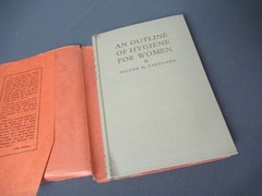 An Outline Of Hygiene For Woman Book By Dr V.H. Lindlahr – 1928 154 Pages aa6 jk