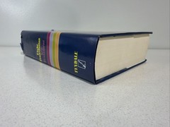 Eight Translation New Testament Tyndale (1980 4th Printing Hardcover)
