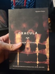 Signature Classics Ser.: Dracula by Stoker Bram (2023, Trade Paperback)