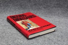 Digging Dinosaurs by James Gorman and John R. Horner 1st Edition 1988 HCDJ