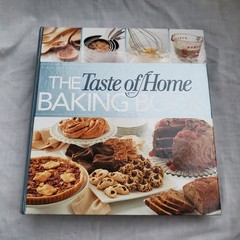 Taste of Home Baking Book HC Binder 1st Edition Gift Quality 2007 Clean