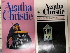 Agatha Christie $0.75 orig price vintage paperbacks 20 titles 1970s PB G 260407