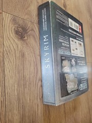 Elder Scrolls V Skyrim Legendary Standard Edition Prima Official Guide No Poster