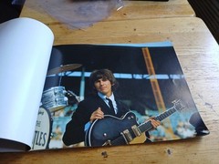 THE BEATLES 24 POSTERS 1983 PB Colour Library Books Fab Four 8.5” x 11” England