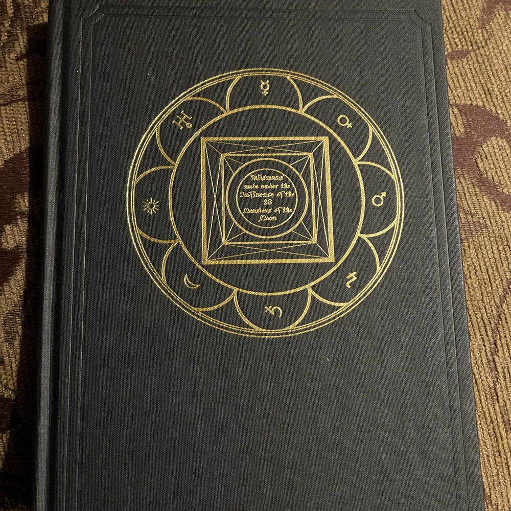 9780933429246