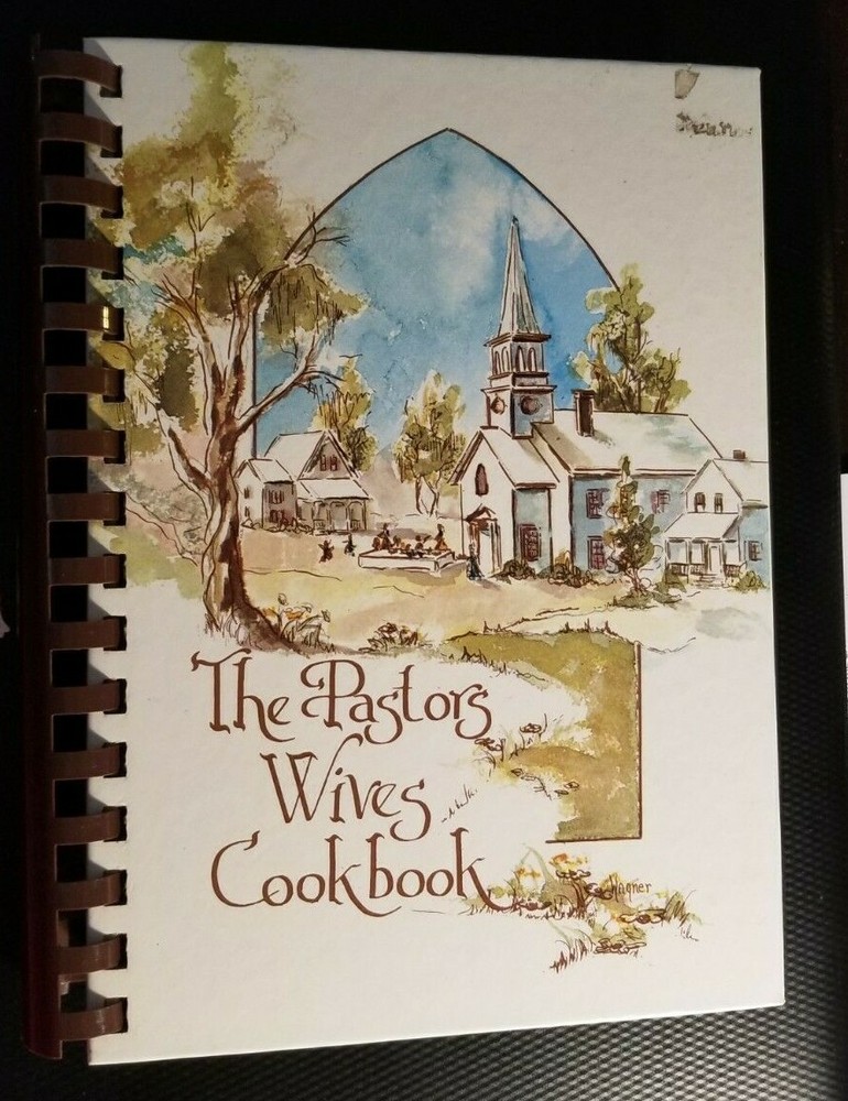 1978 THE PASTORS WIVES COOKBOOK Sybil DuBose Wimmer 349 Pages of RECIPES Spiral