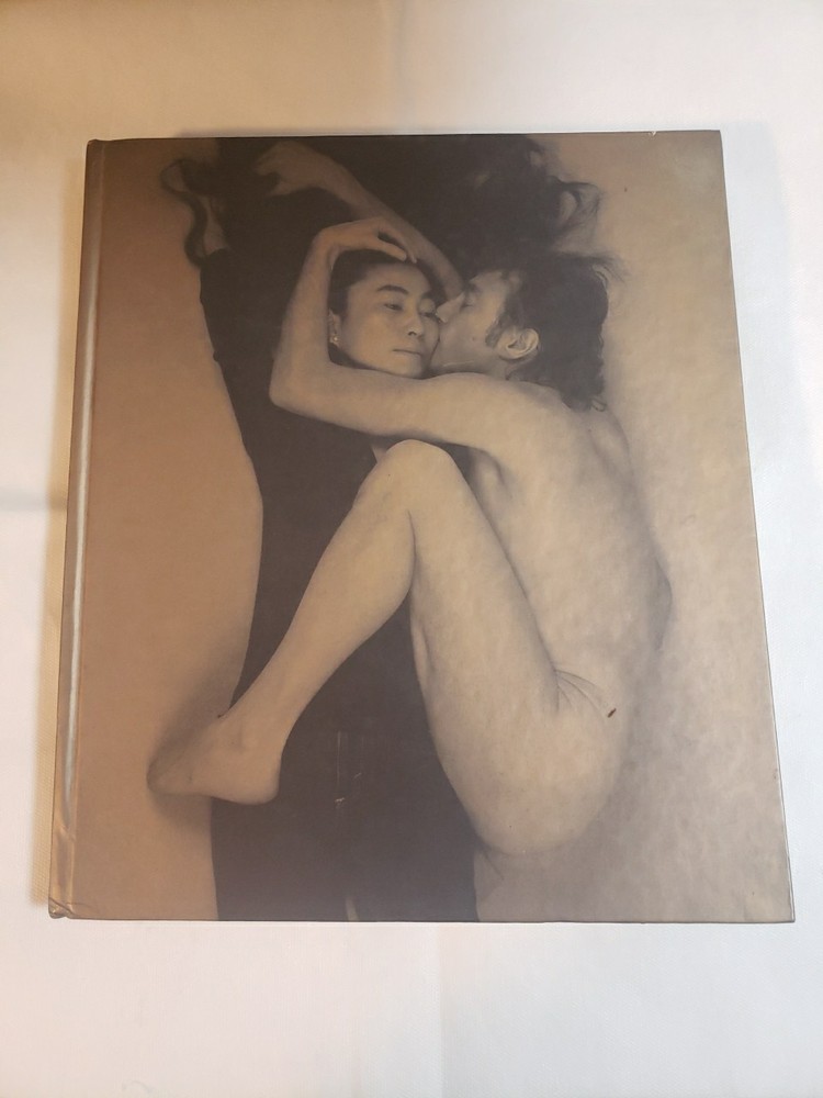 Photographs: Annie Leibovitz 1970-1990, HC 1st edition Very Good, 1991